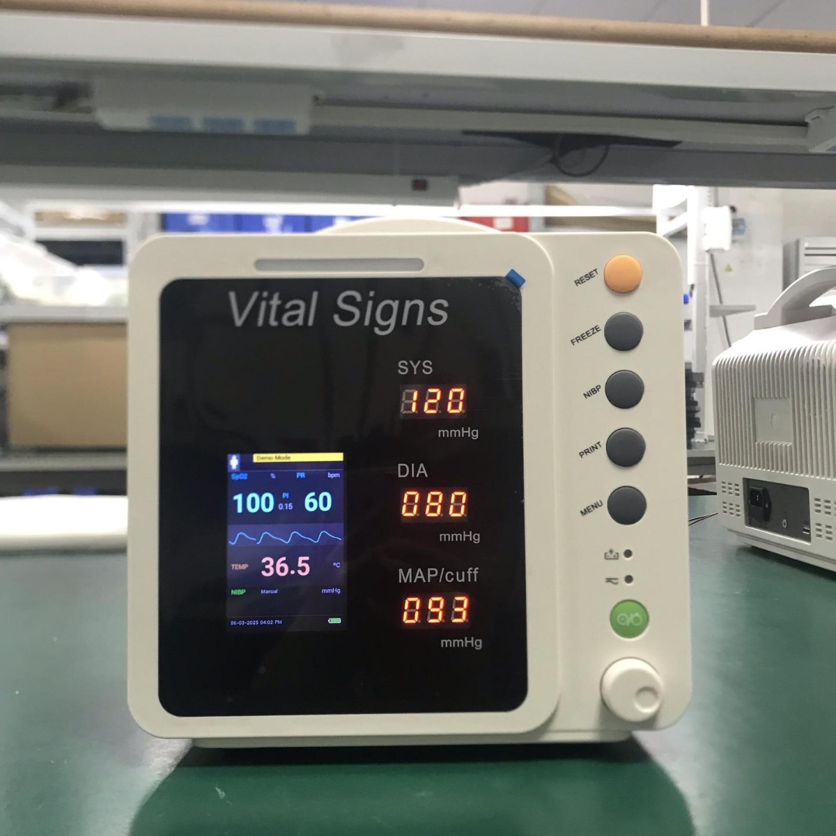 SINNOR SNV800P Multi-Parameter Patient Monitor Vital Signs Monitor