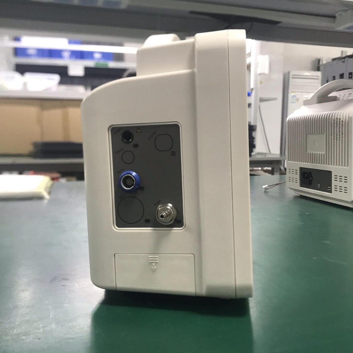 SINNOR SNV800P Multi-Parameter Patient Monitor Vital Signs Monitor